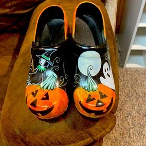 Halloween holiday shoes